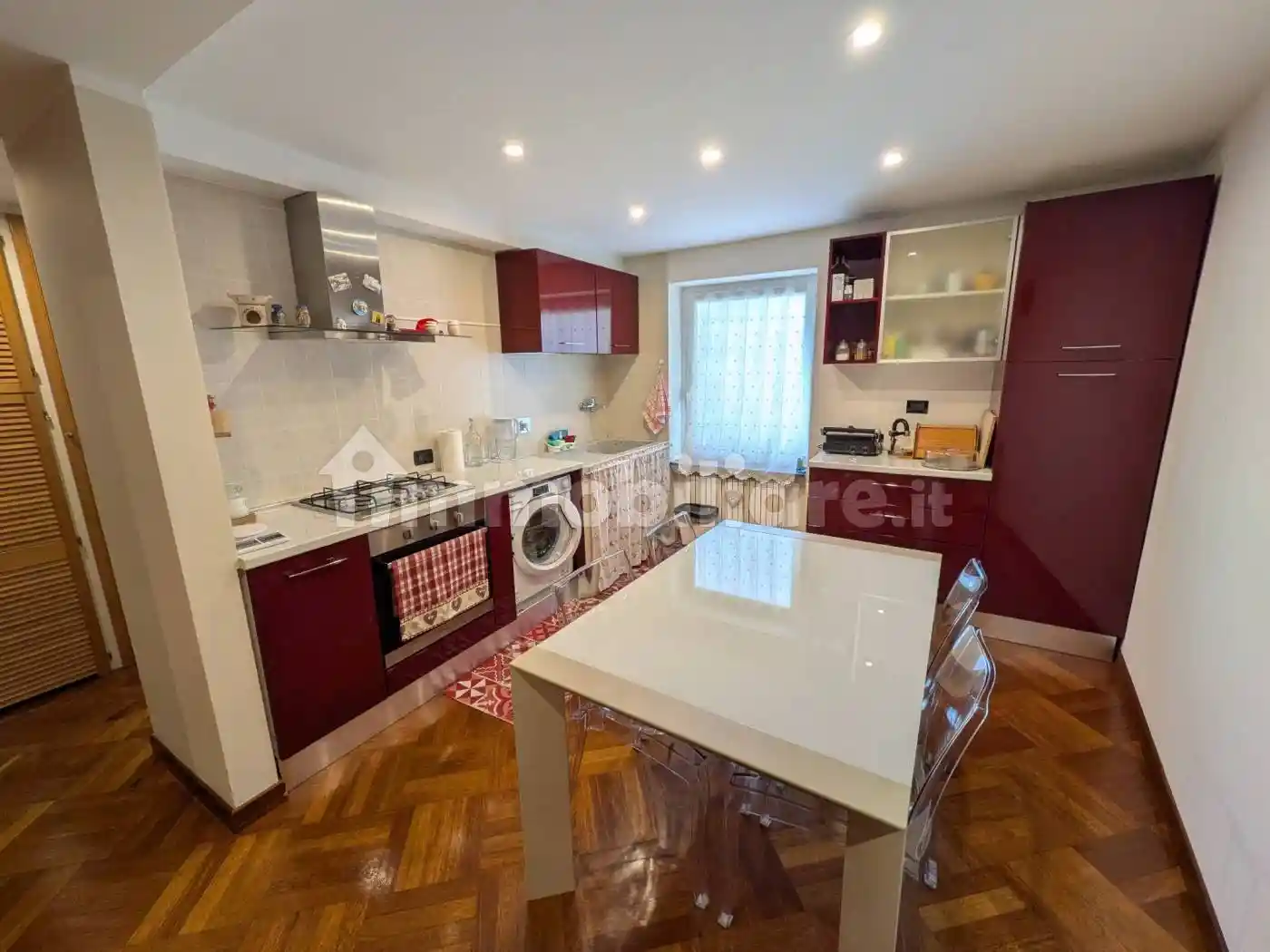 Appartamento in vendita a Genova