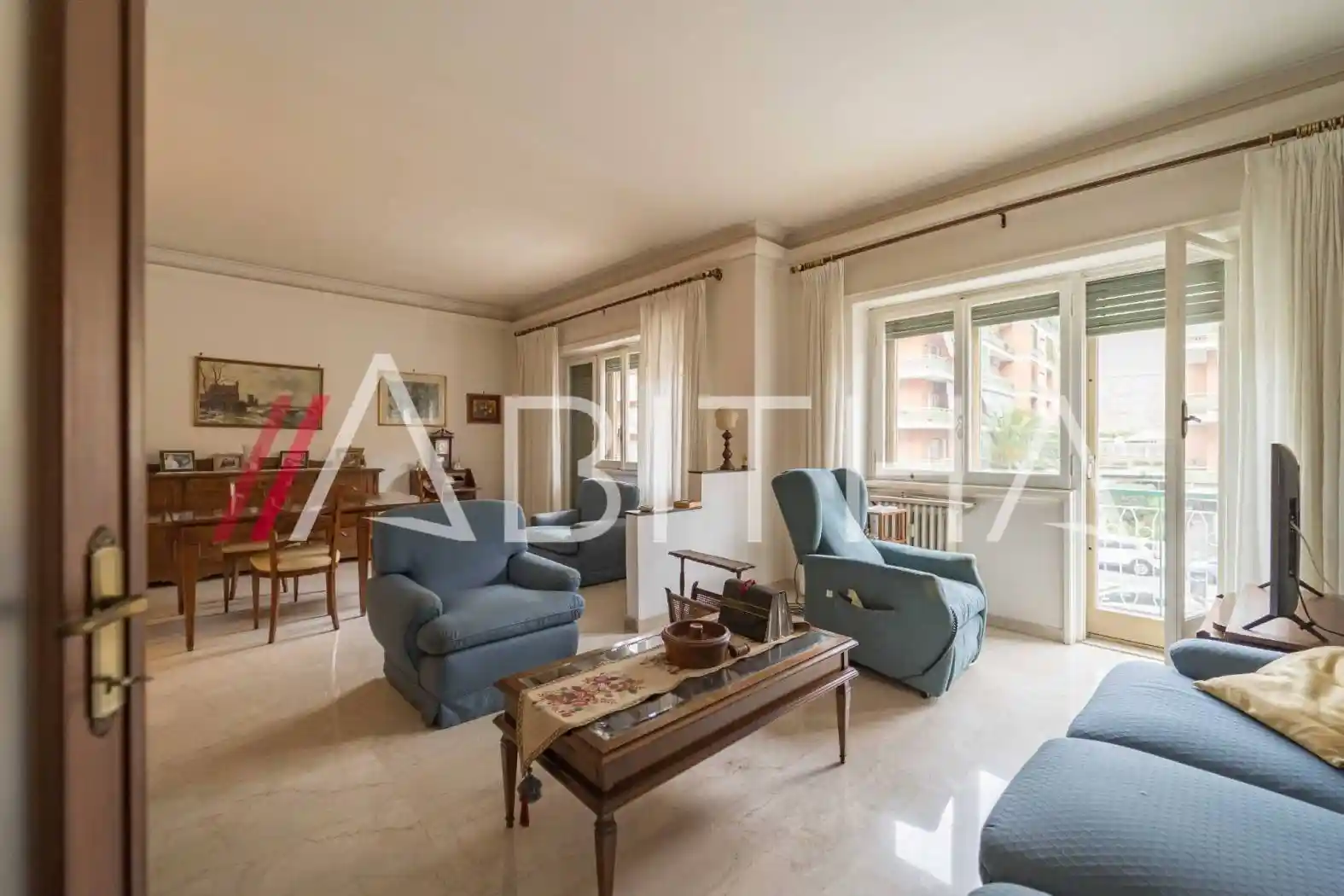 Appartamento in vendita a Roma