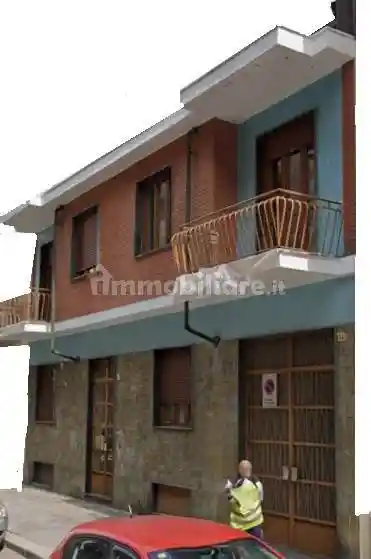 Palazzo - Edificio in vendita a Torino