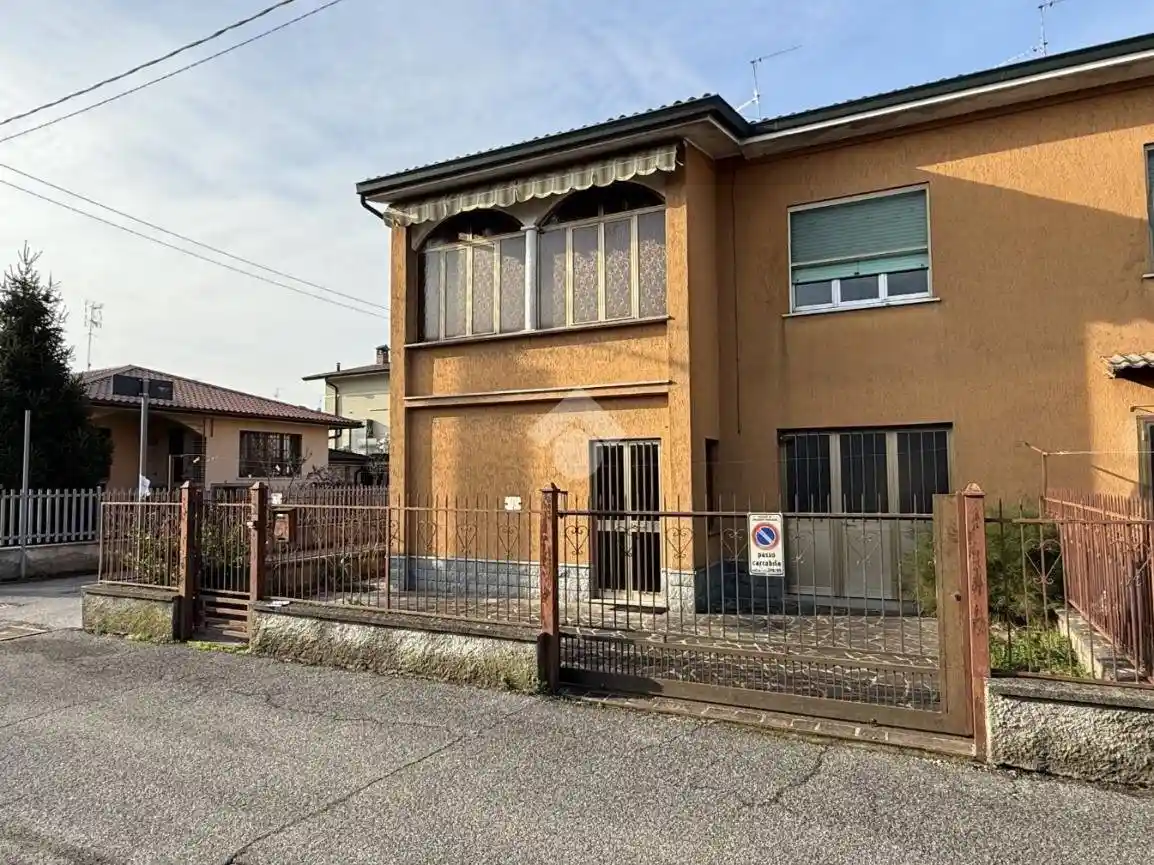 Villa in vendita a Palazzo Pignano