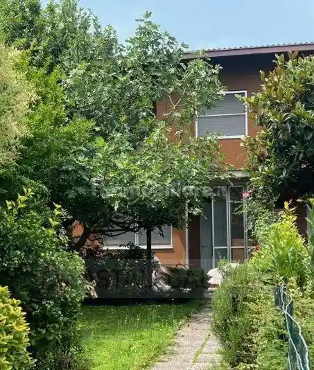 Villetta a schiera in vendita a Siziano