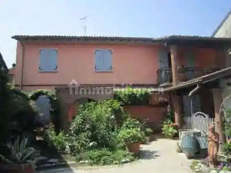Casa indipendente in vendita a Crotta d'Adda