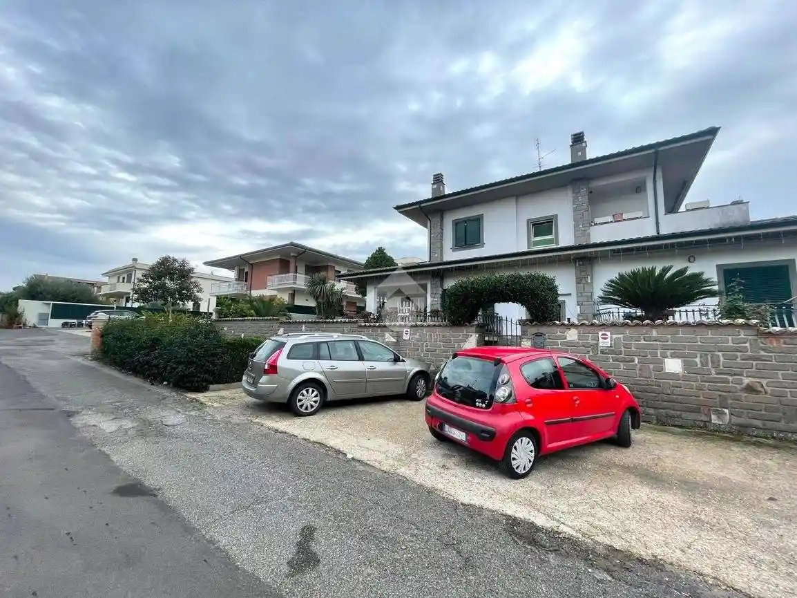 Appartamento in vendita a Marino