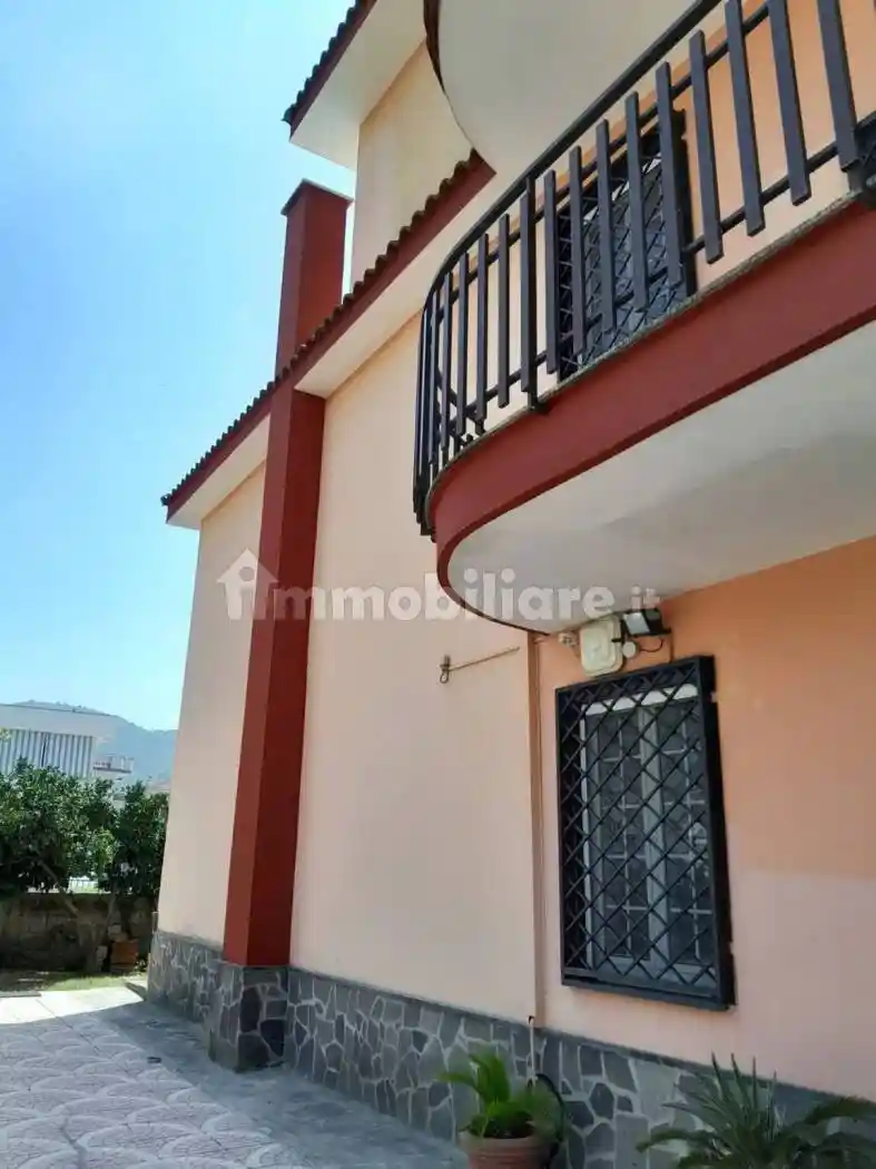 Villa in vendita a Casamarciano