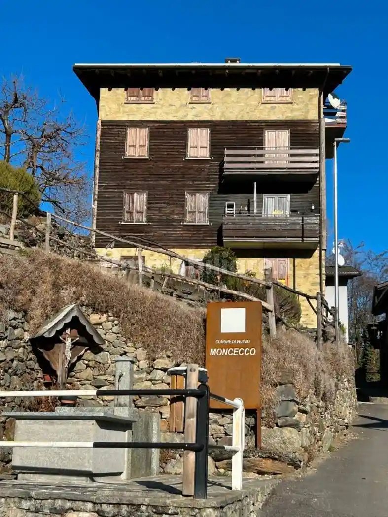 Appartamento in vendita a Vervio