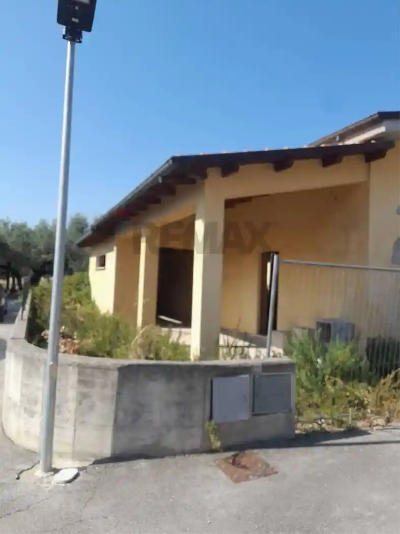 Villa in vendita a Pianella