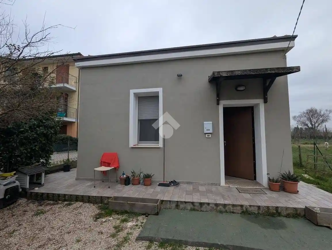 Casa indipendente in vendita a Ravenna