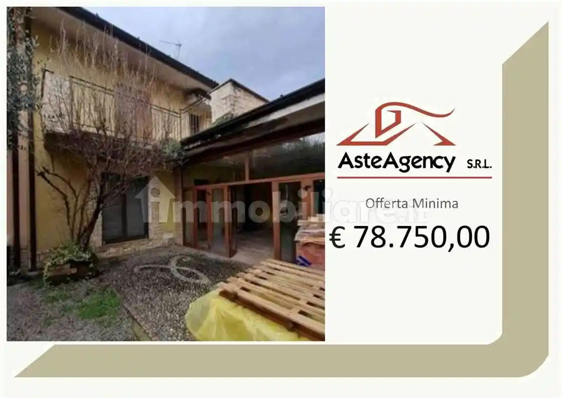 Casa indipendente in vendita a Cividate al Piano