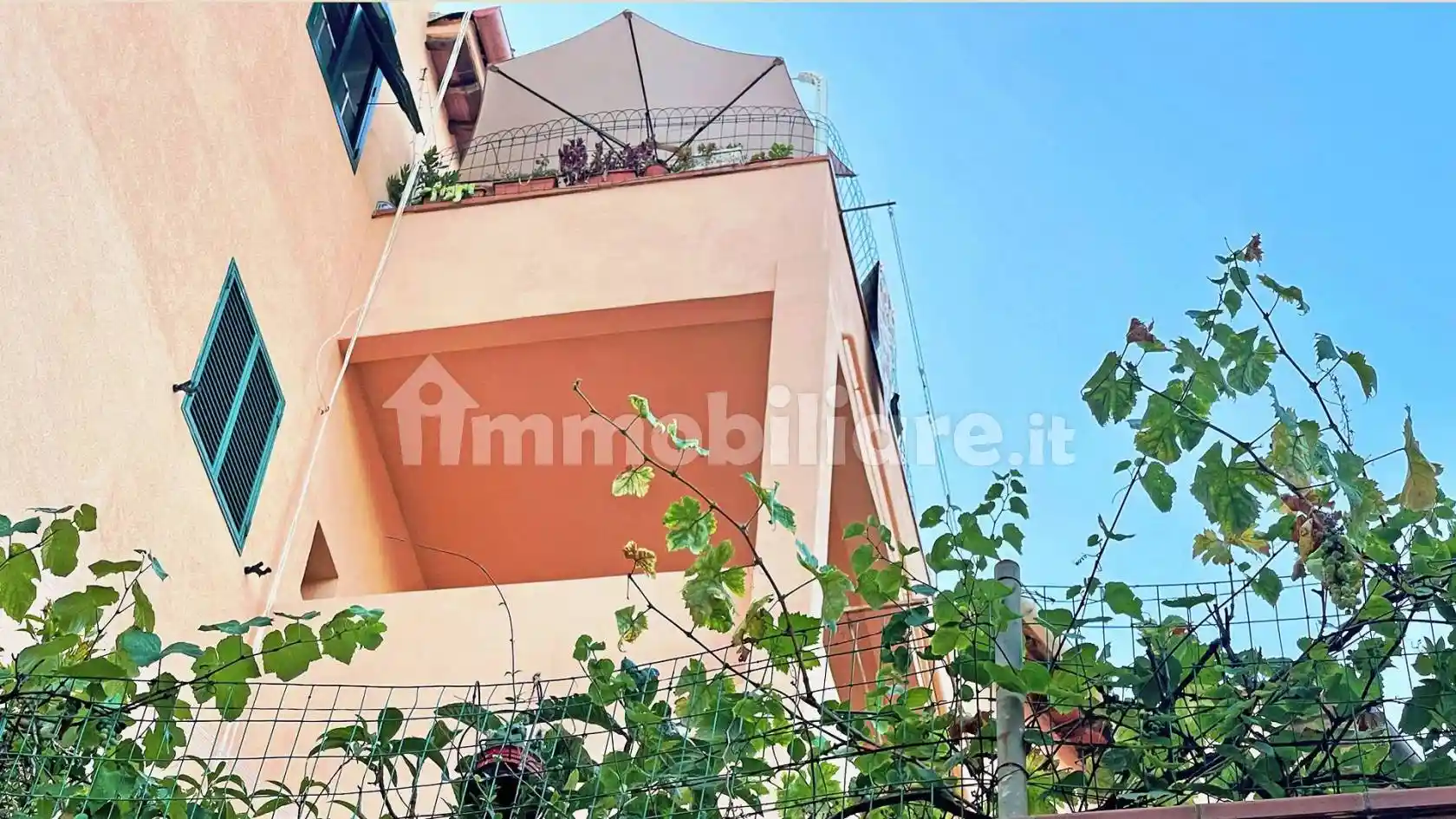 Appartamento in vendita a Livorno