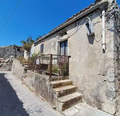 Villa in vendita a Palazzolo Acreide