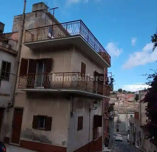 Villa in vendita a Palazzolo Acreide