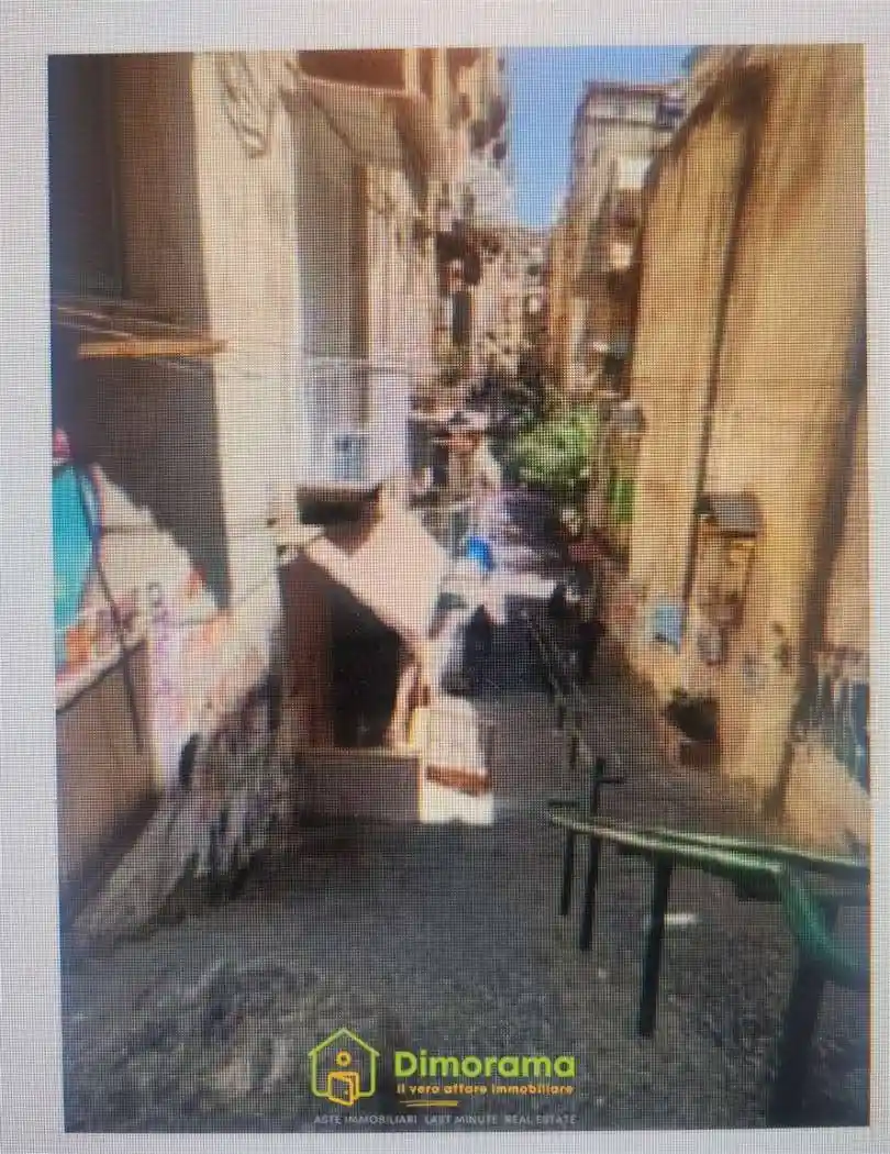 Appartamento in vendita a Napoli