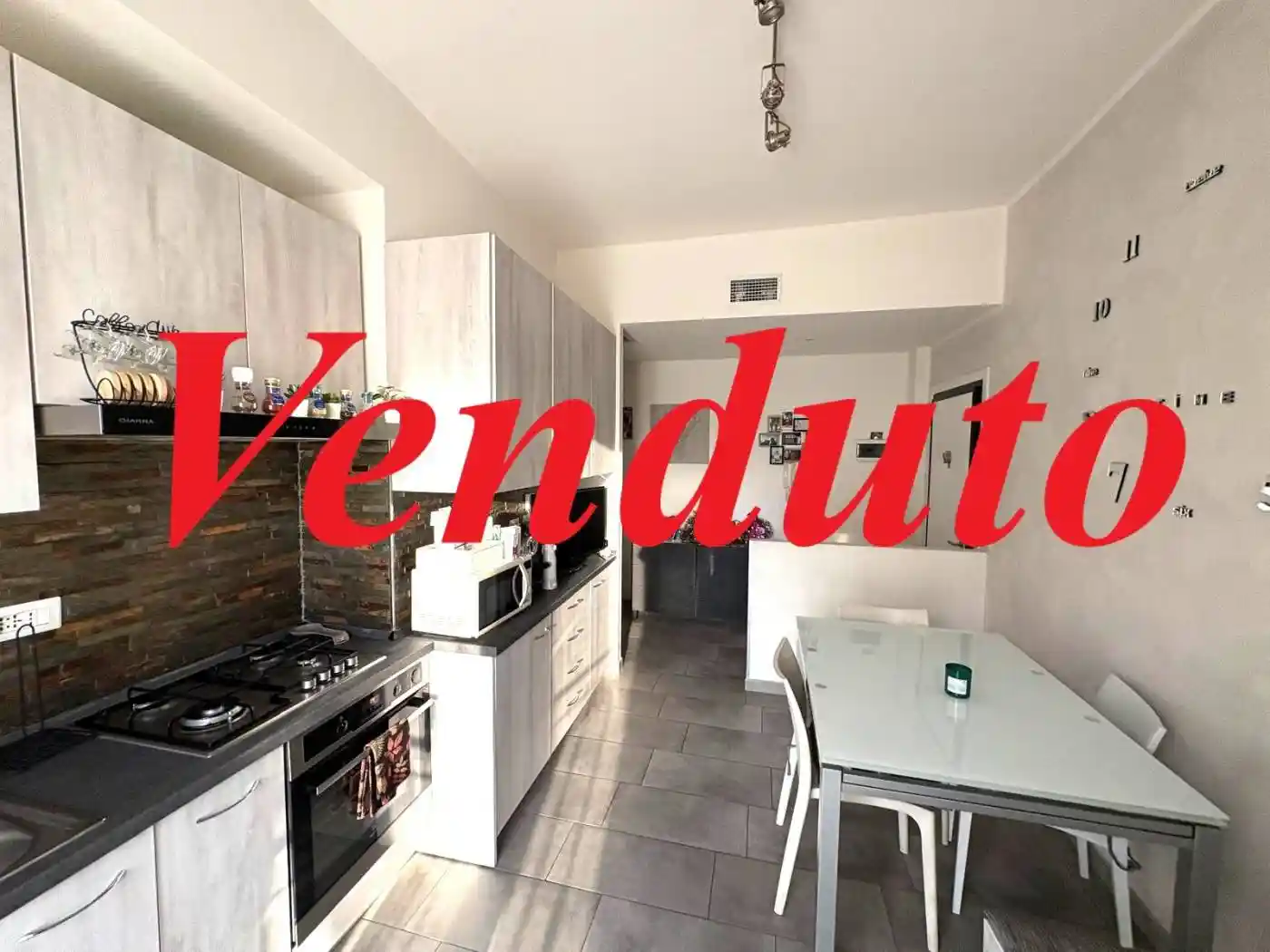 Appartamento in vendita a Cesano Boscone