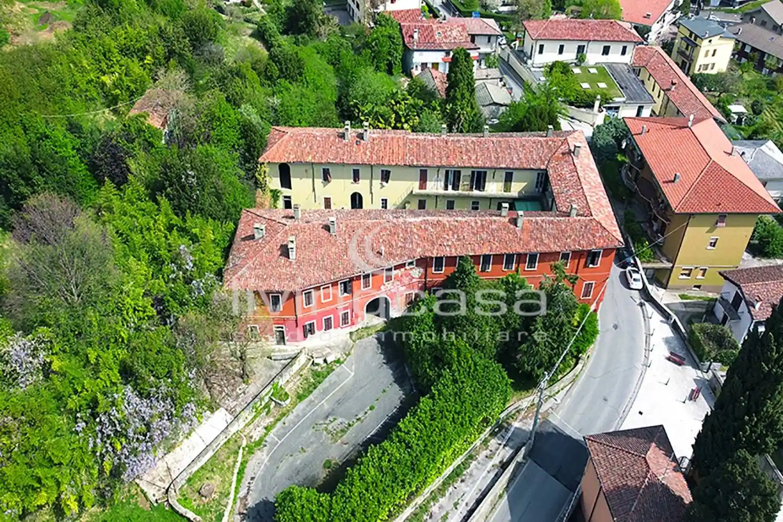 Rustico - Casale in vendita a Sirtori