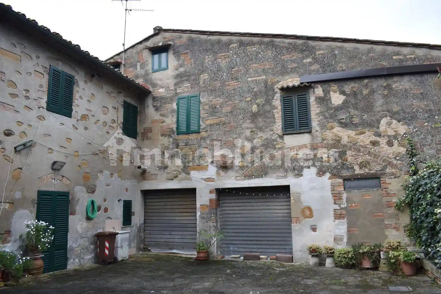 Appartamento in vendita a Montaione