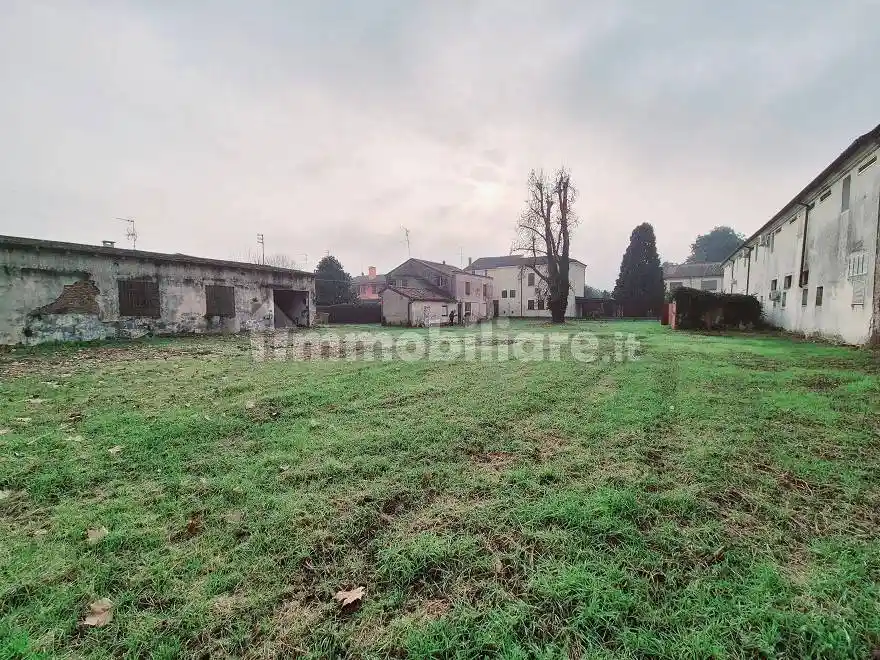 Villa in vendita a Legnago