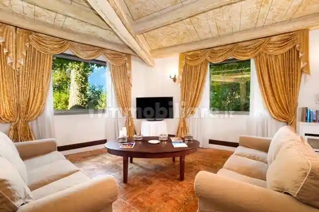 Villa in affitto a Roma