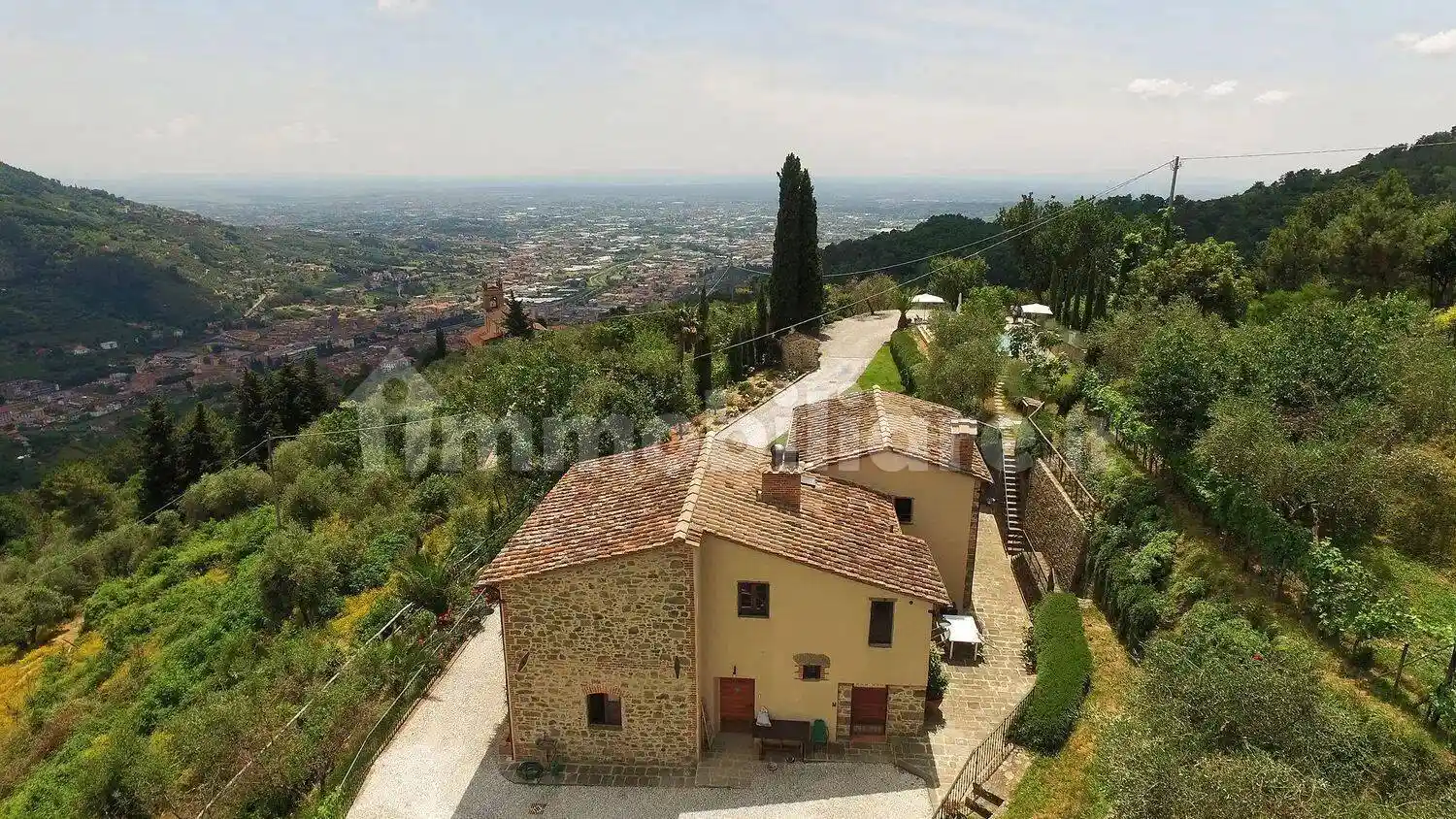 Villa in vendita a Pescia