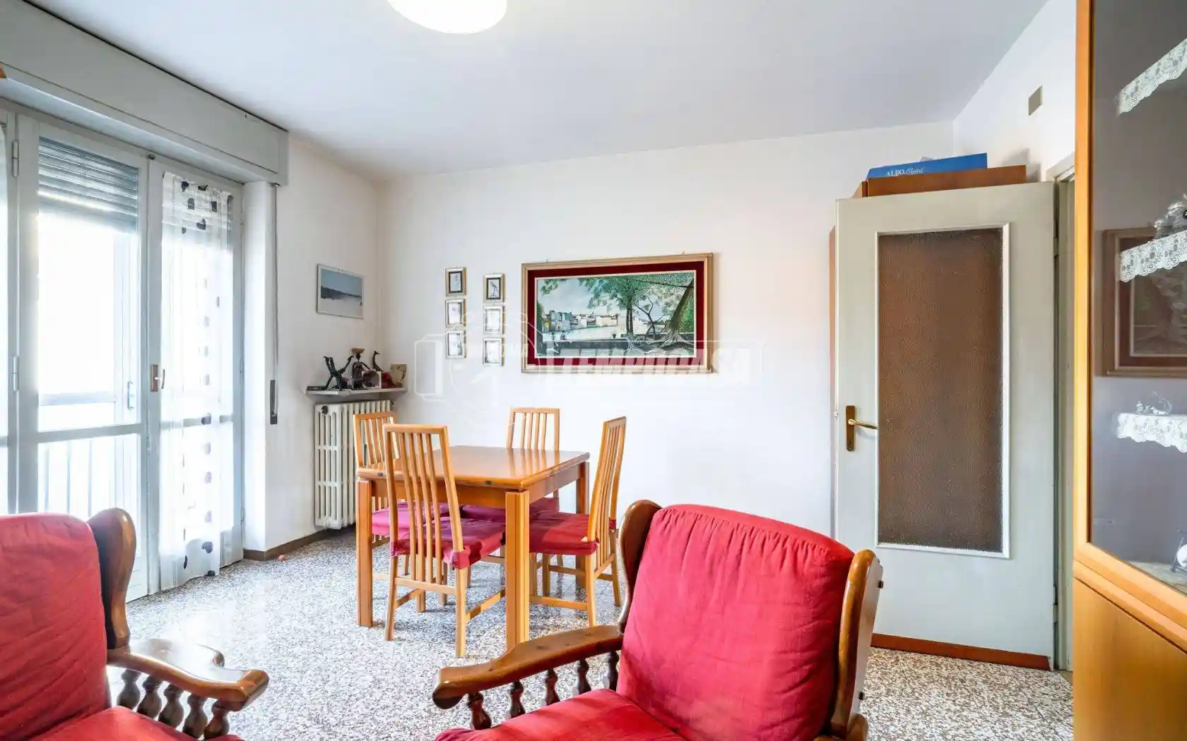 Appartamento in vendita a Caronno Pertusella