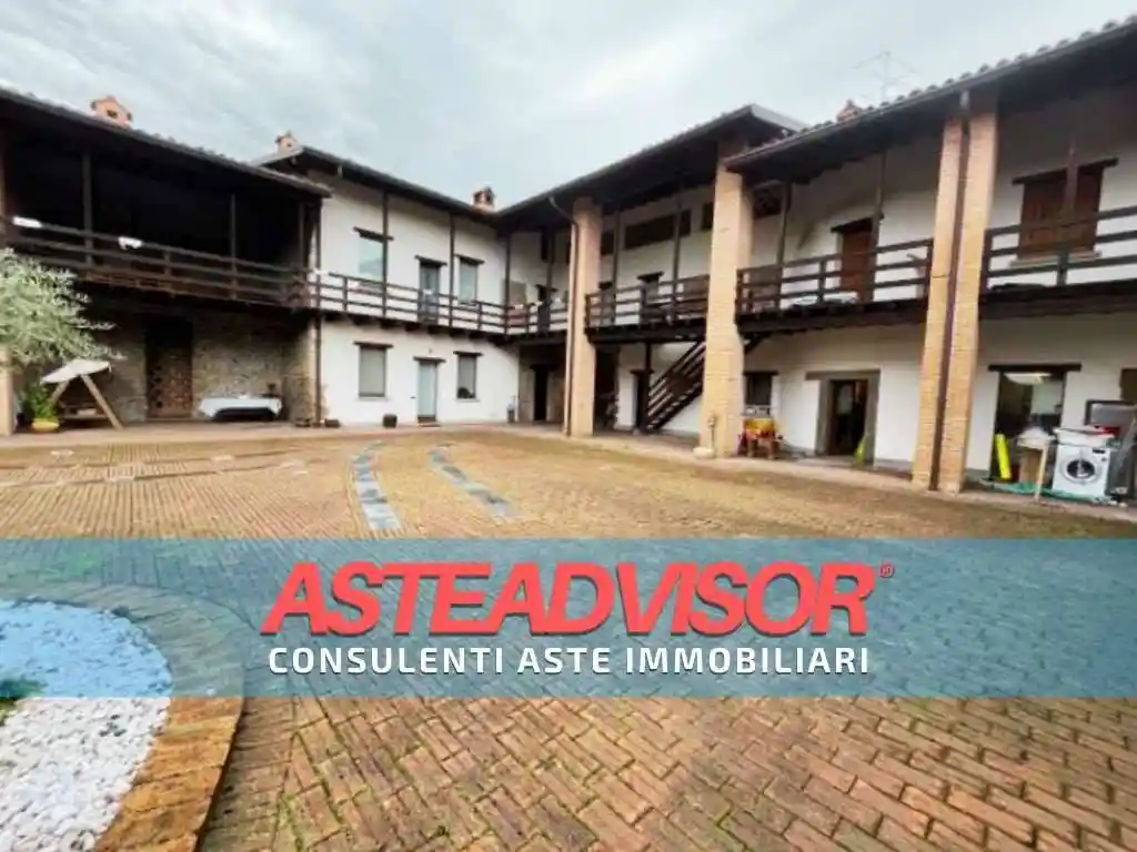 Villa in vendita a Madone