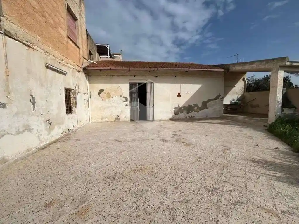 Casa indipendente in vendita a Marsala