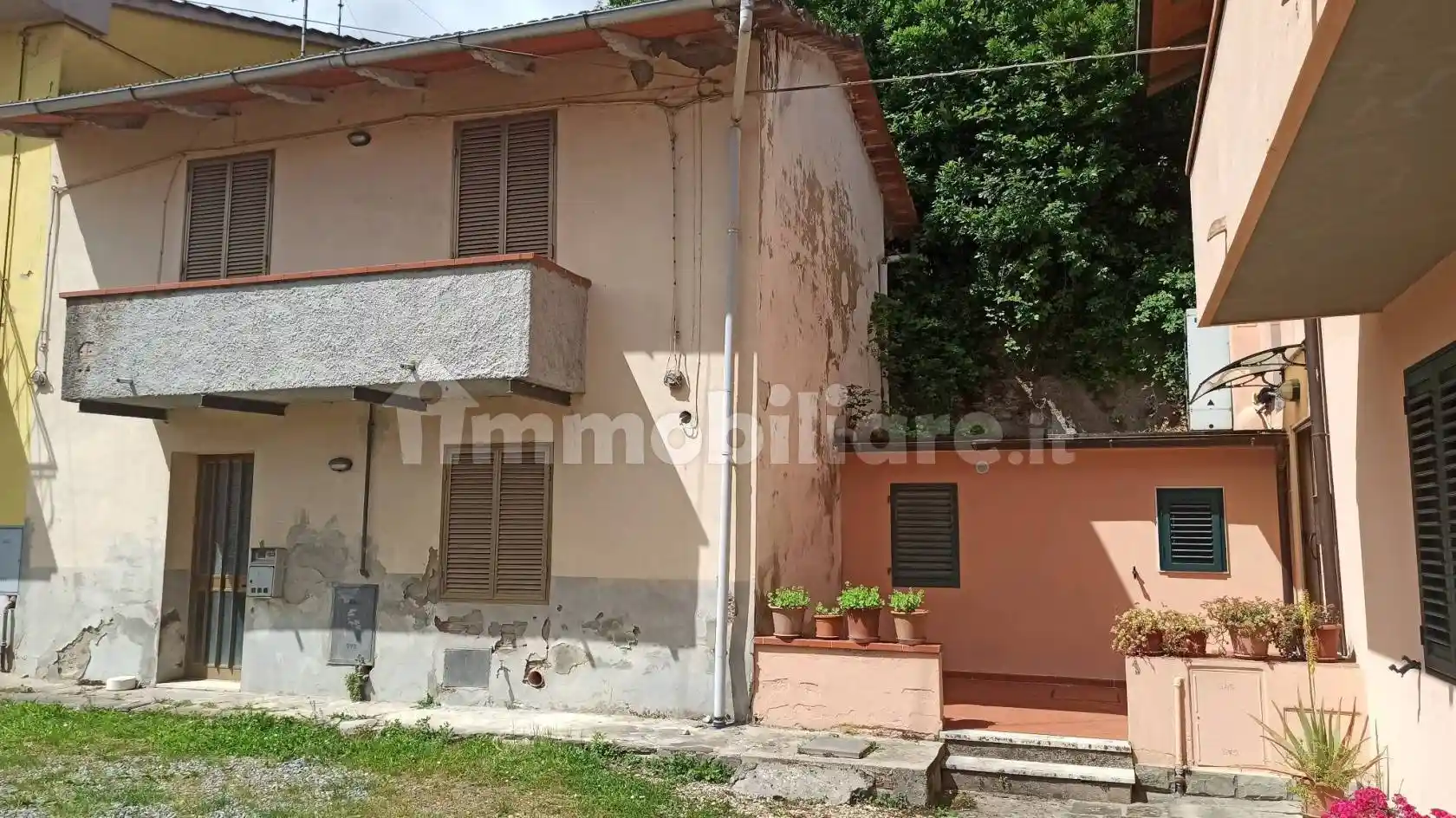 Casa indipendente in vendita a Montale