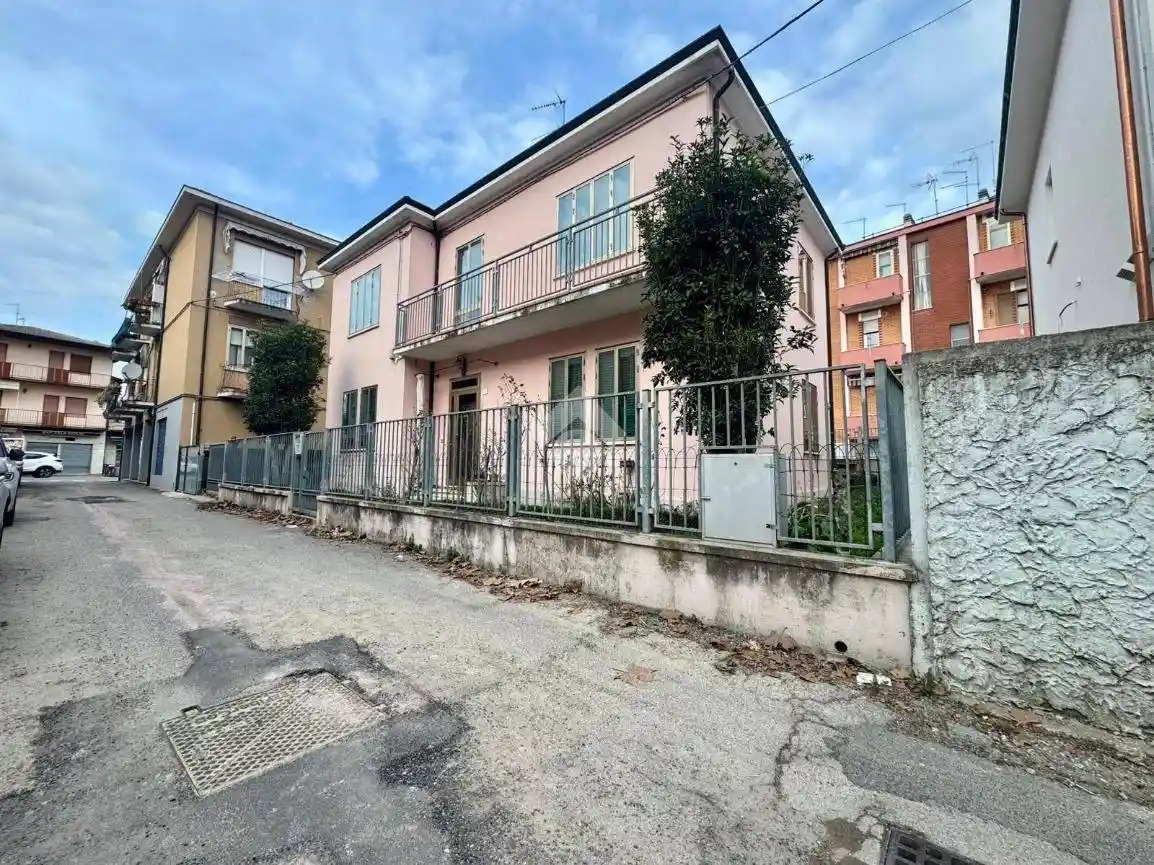 Villa in vendita a Rovigo