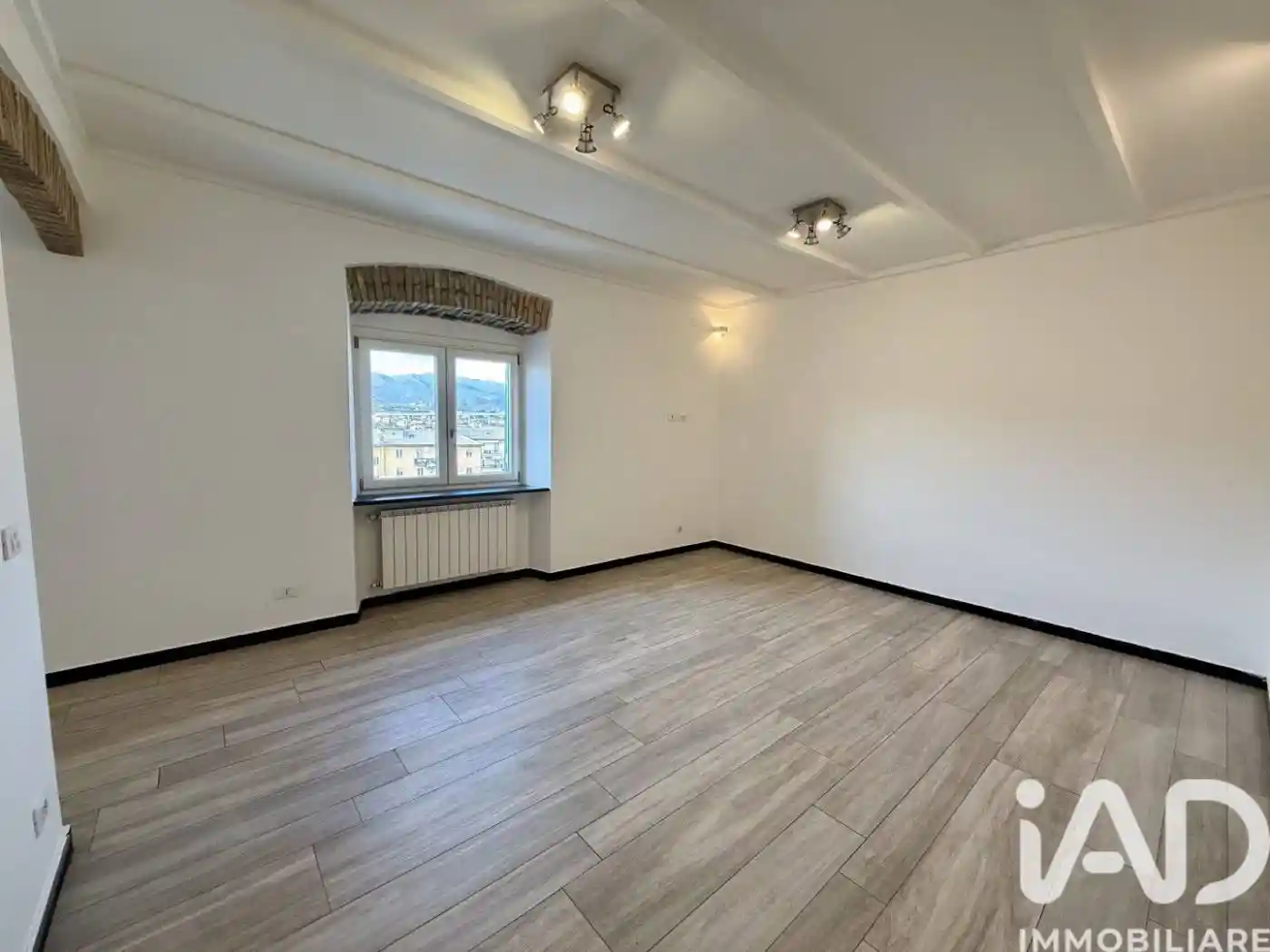 Appartamento in vendita a Imperia