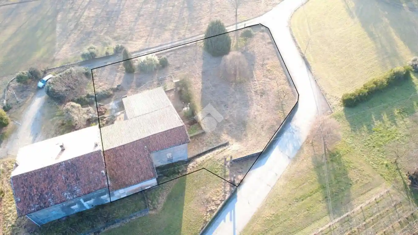 Casa indipendente in vendita a Piverone