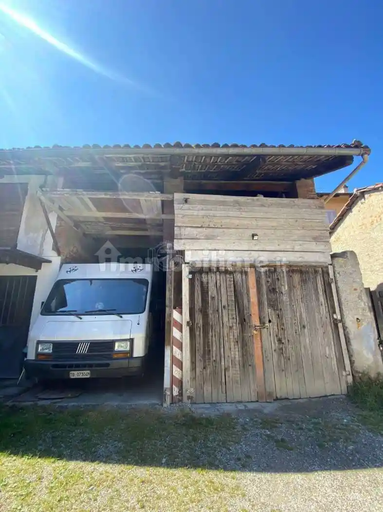 Casa indipendente in vendita a Avigliana