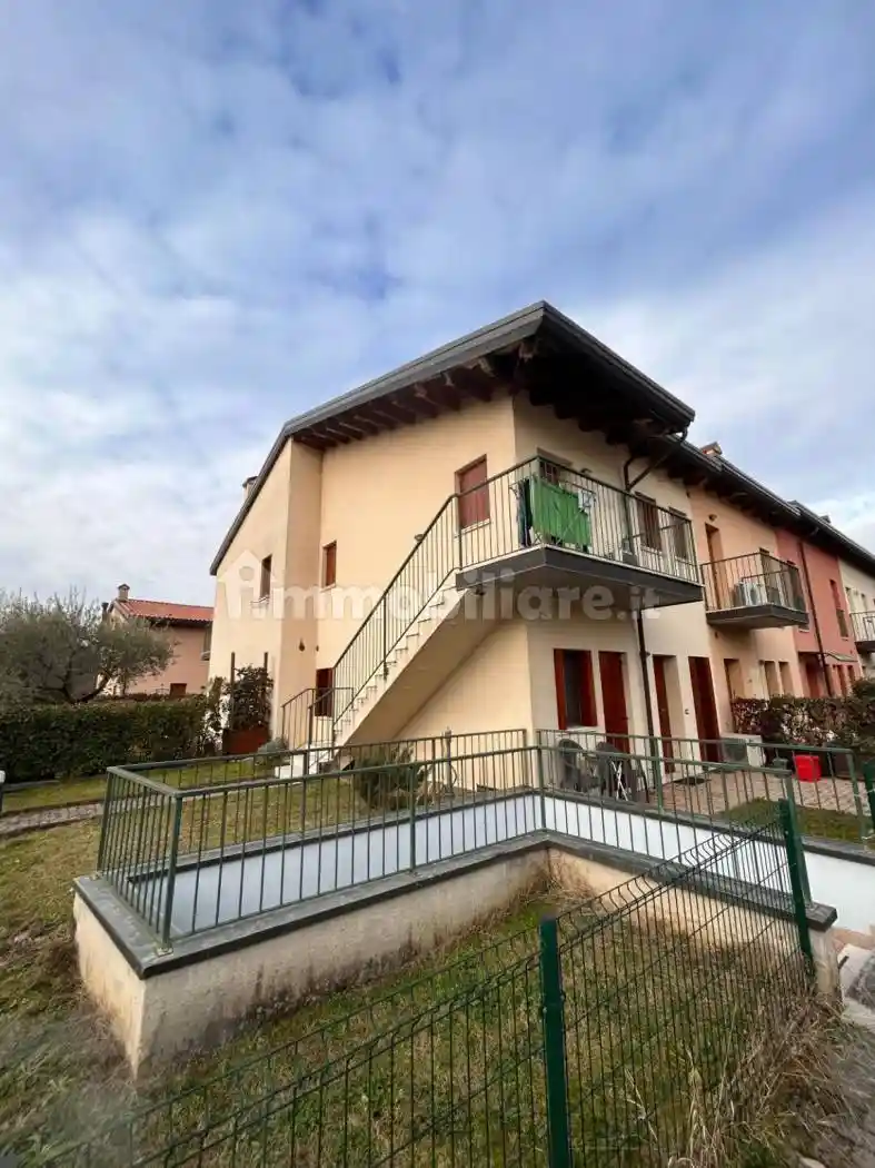 Appartamento in vendita a Costabissara