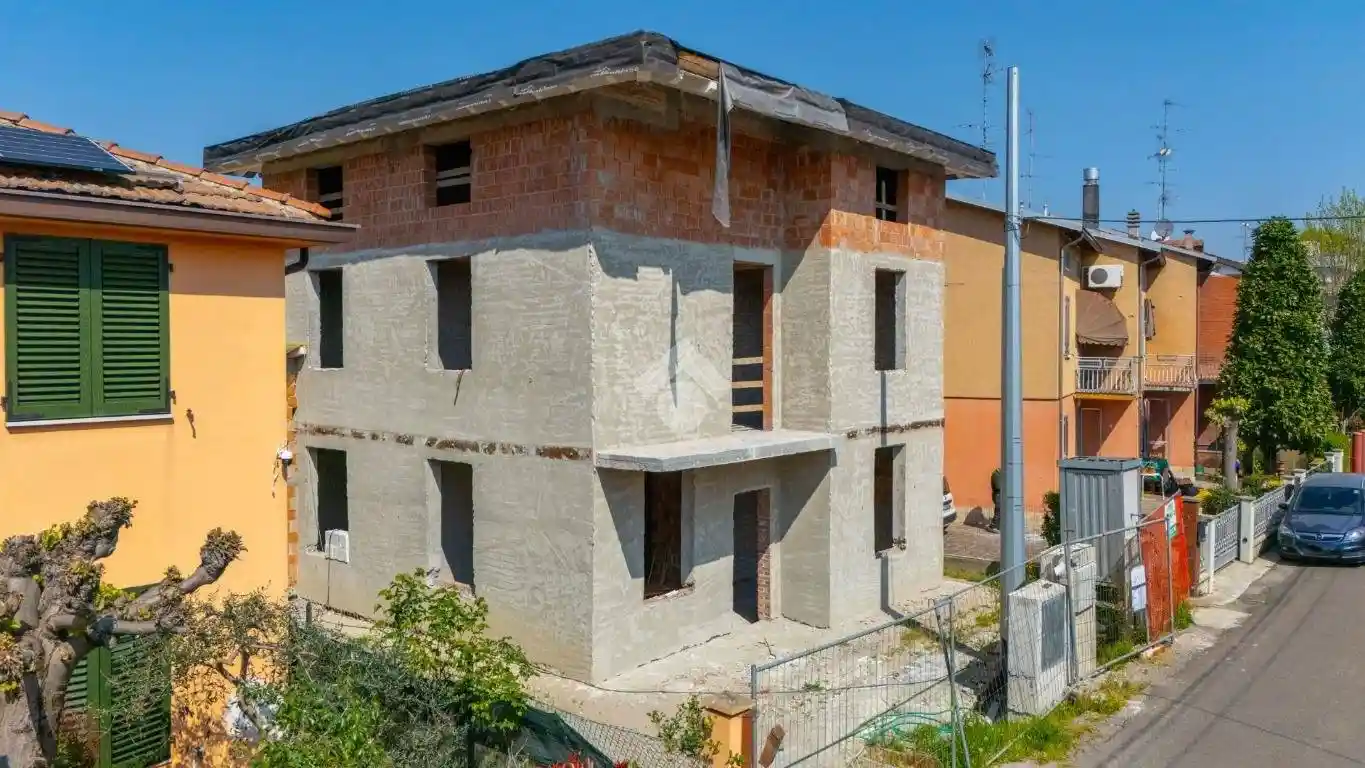 Casa indipendente in vendita a Carpi