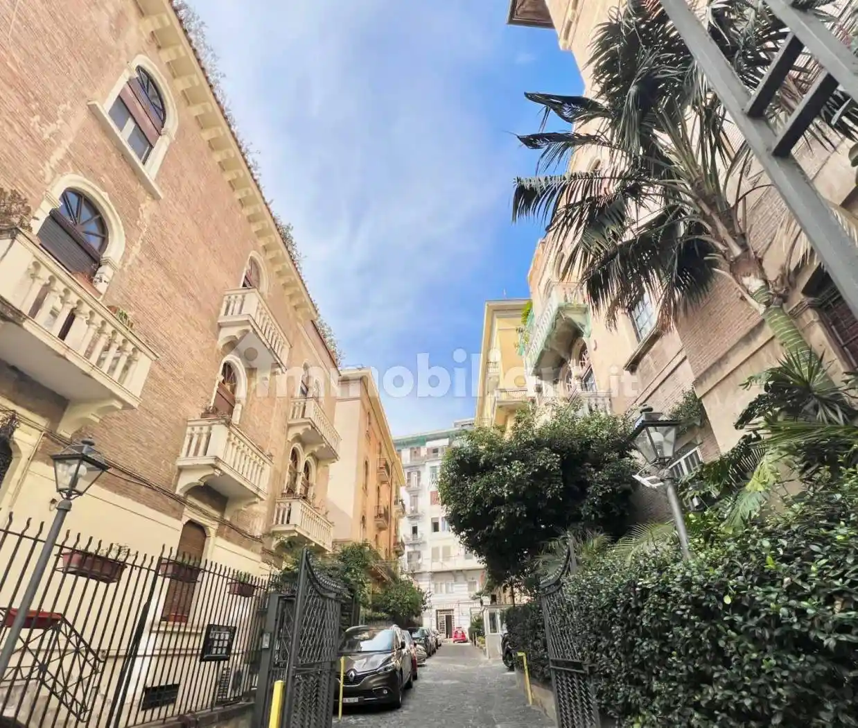 Appartamento in affitto a Napoli