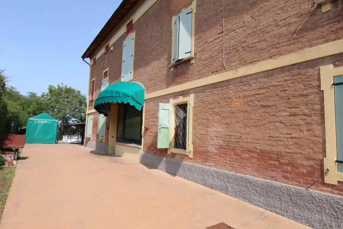 Casa indipendente in vendita a Casalgrande