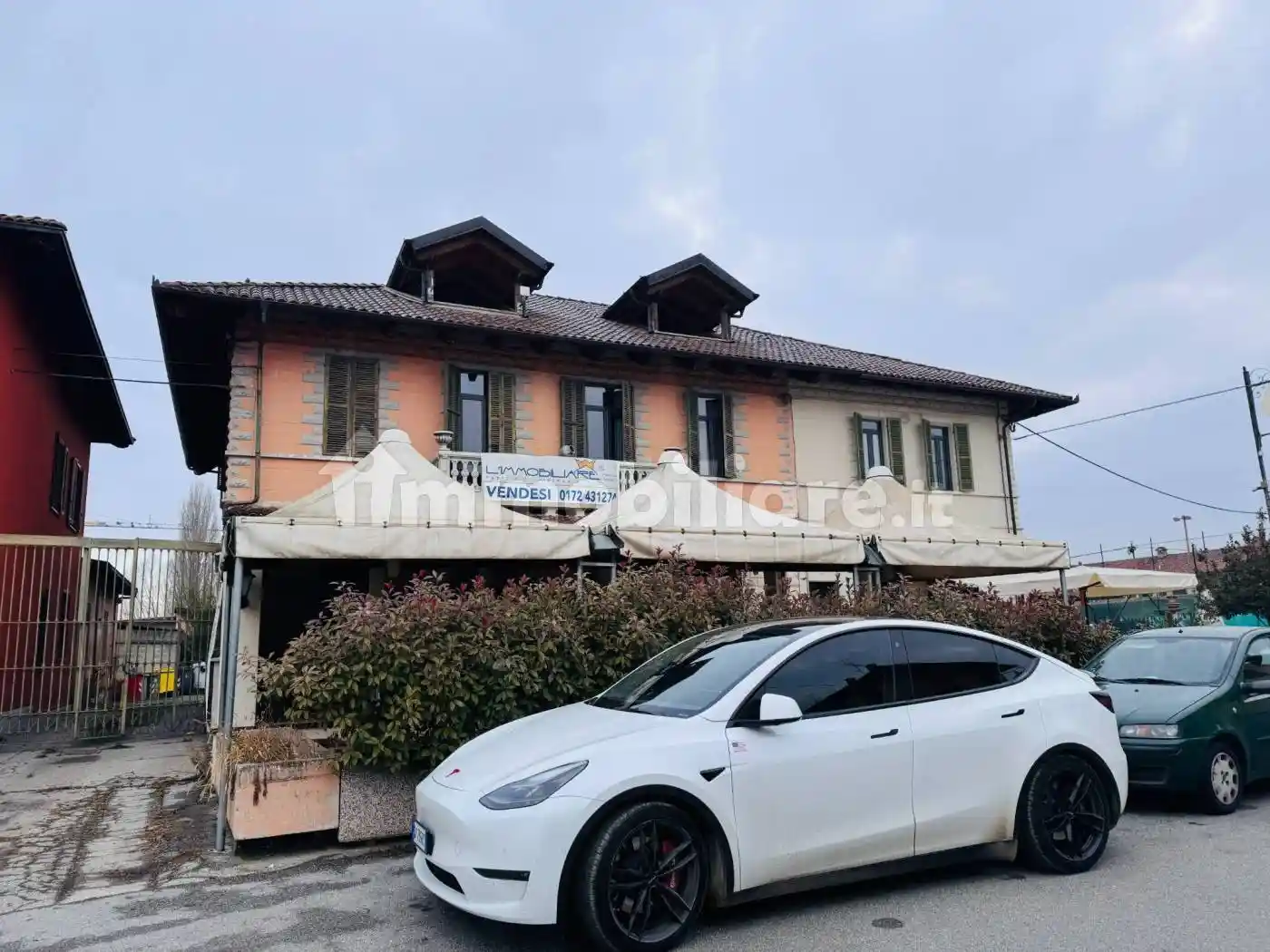 Villa in vendita a Bra