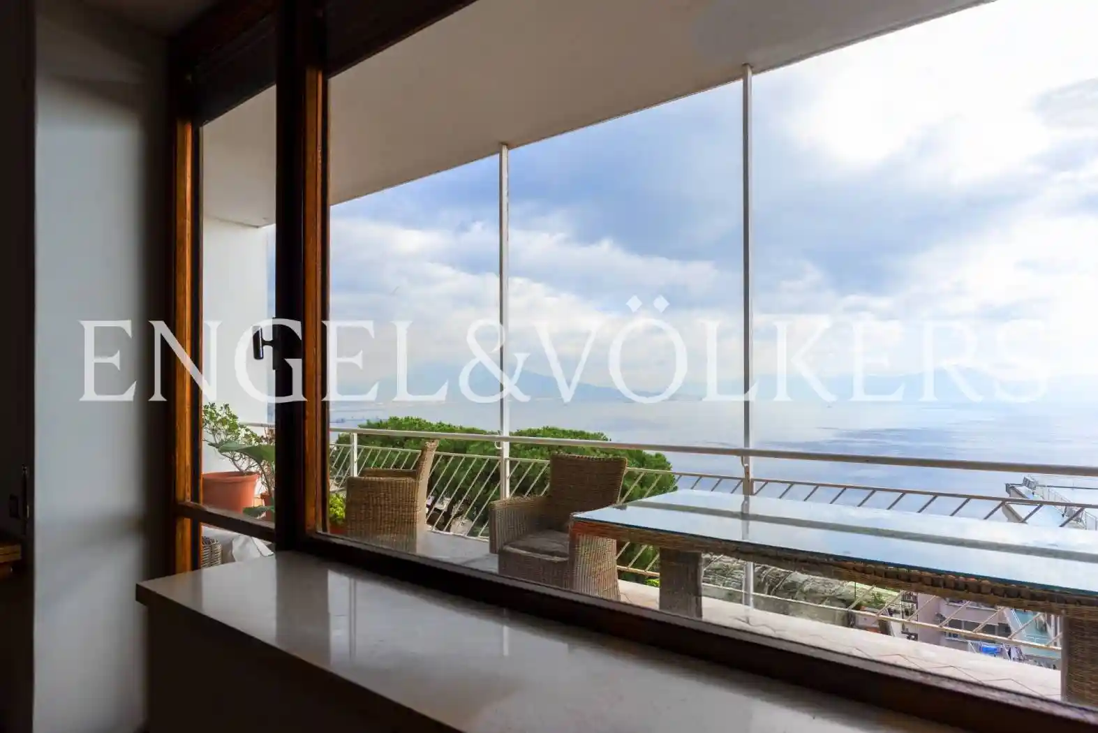 Appartamento in vendita a Napoli