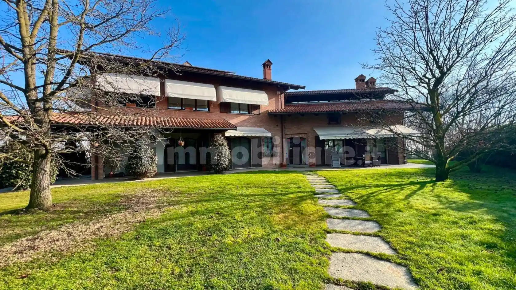 Villa in vendita a Lombardore