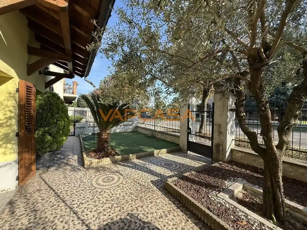 Casa indipendente in vendita a Treviglio
