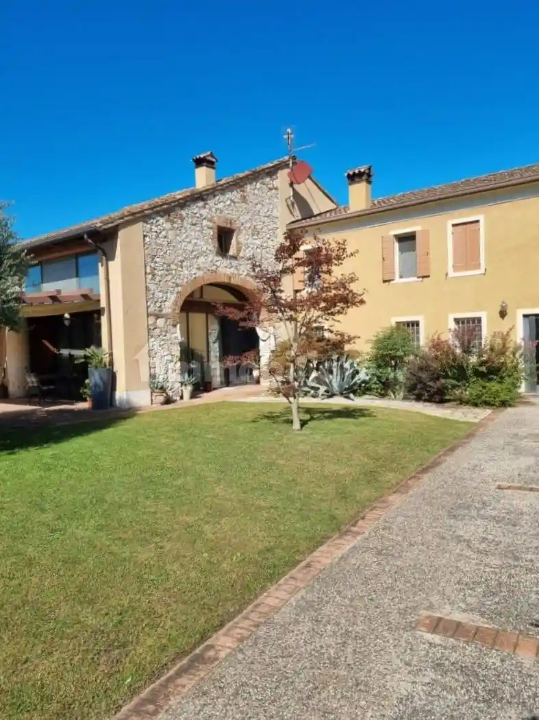 Villa in vendita a Arcole