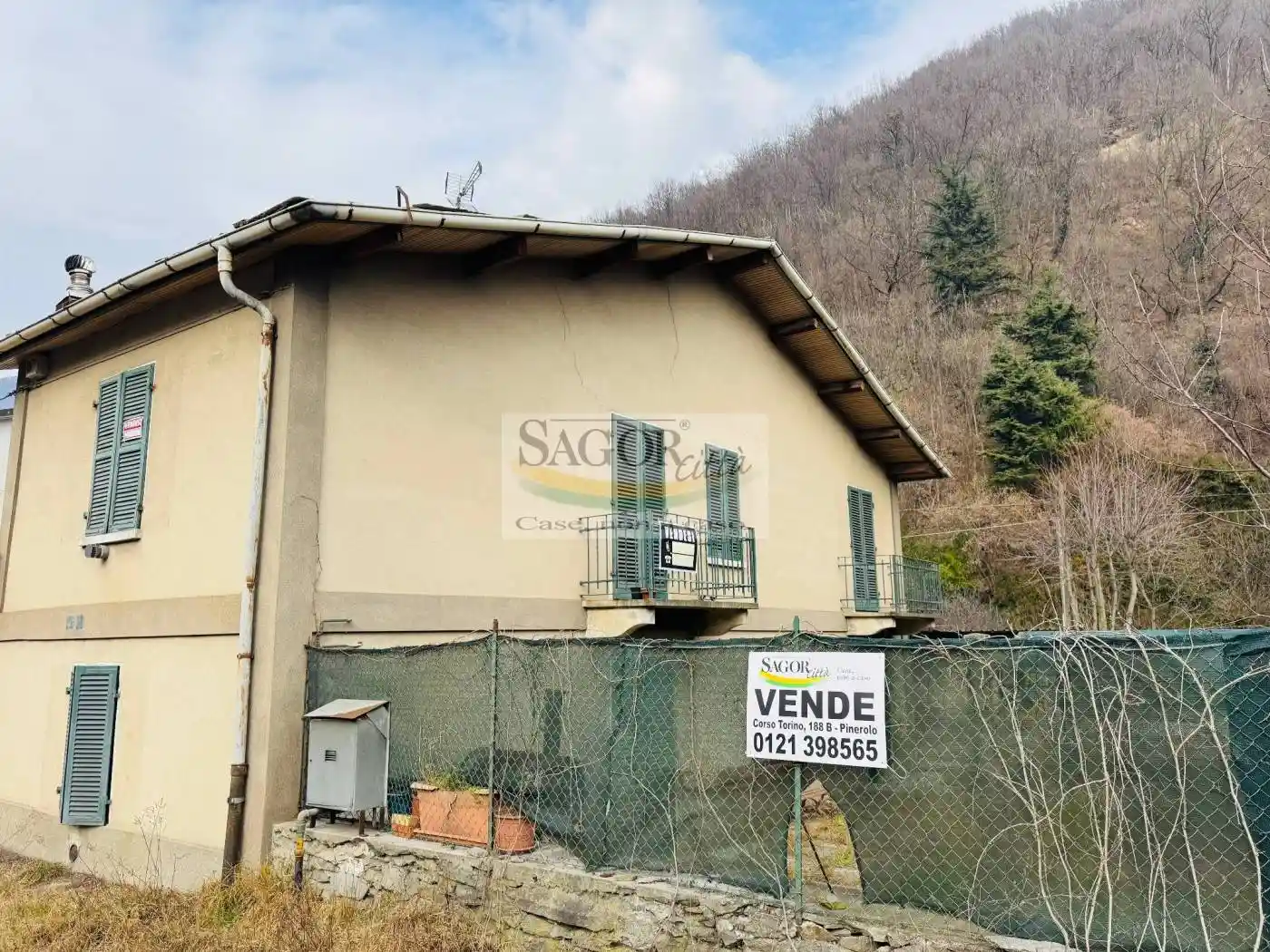 Rustico - Casale in vendita a Porte