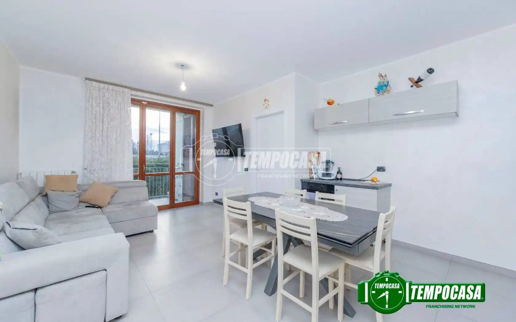 Appartamento in vendita a Casorate Primo