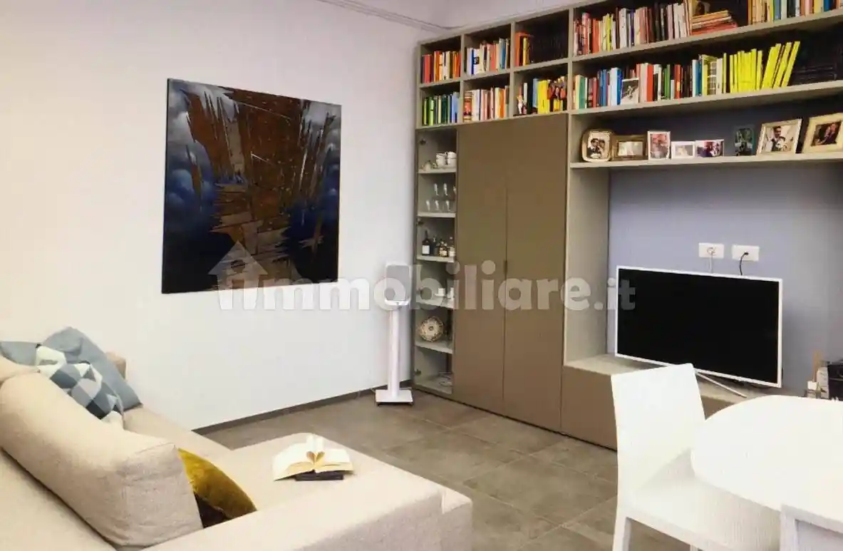 Appartamento in vendita a Piacenza