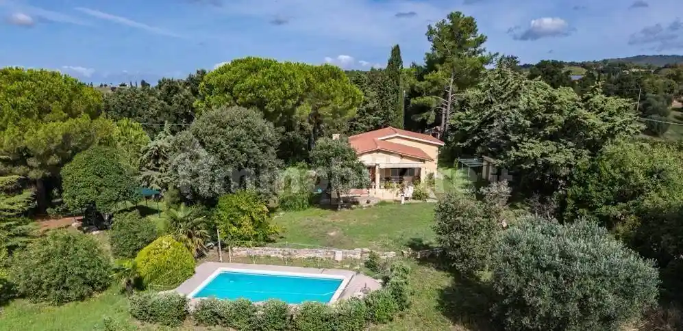 Rustico - Casale in vendita a Magliano in Toscana