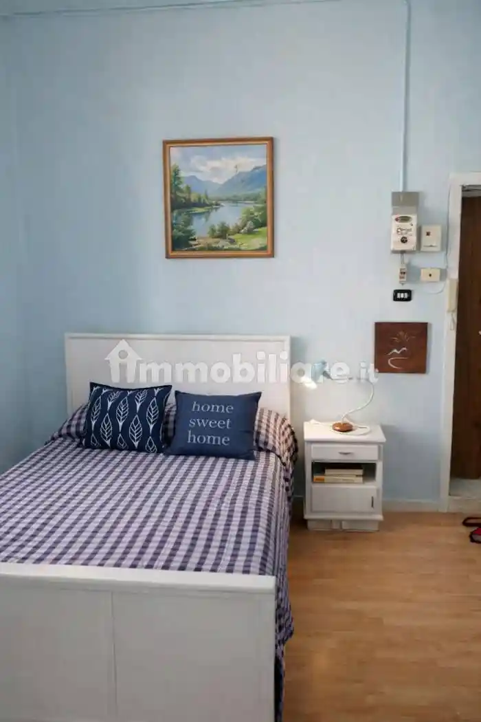 Casa indipendente in affitto a Napoli