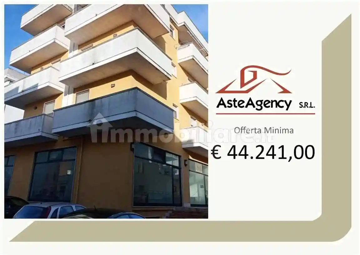 Appartamento in vendita a Parabita