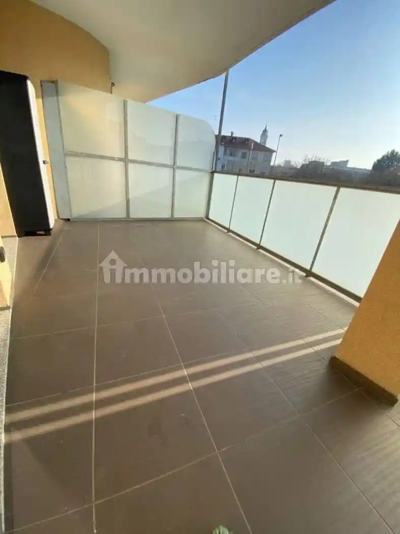 Appartamento in affitto a Novara