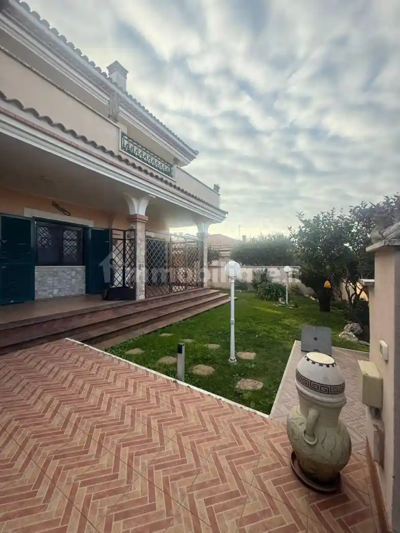 Villa in vendita a Anzio