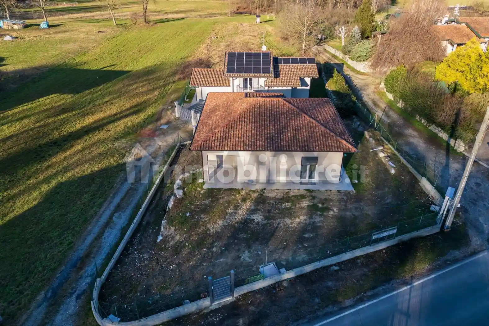 Villa in vendita a Leggiuno