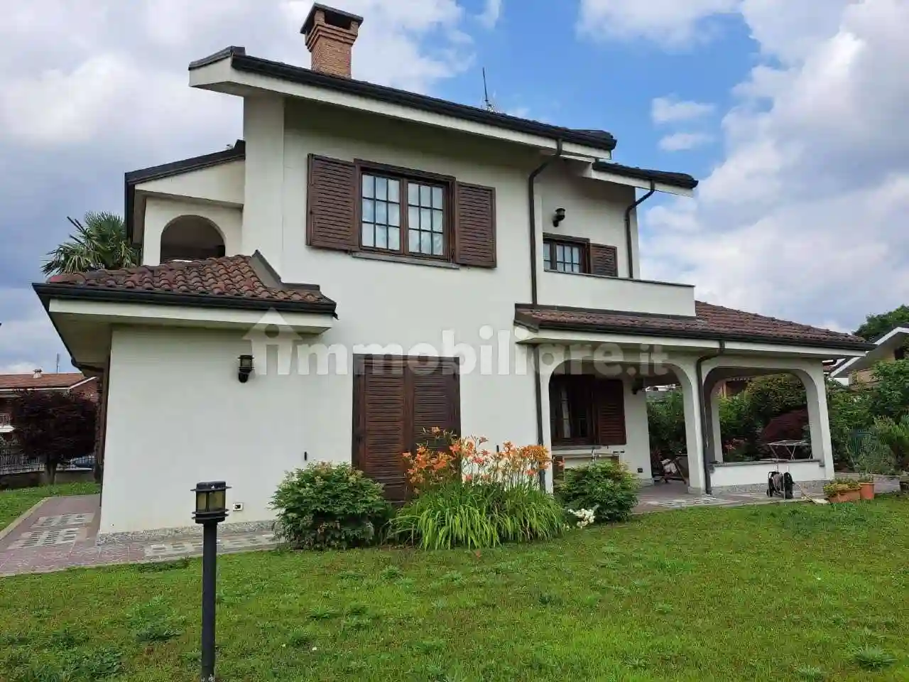 Villa - foto 2