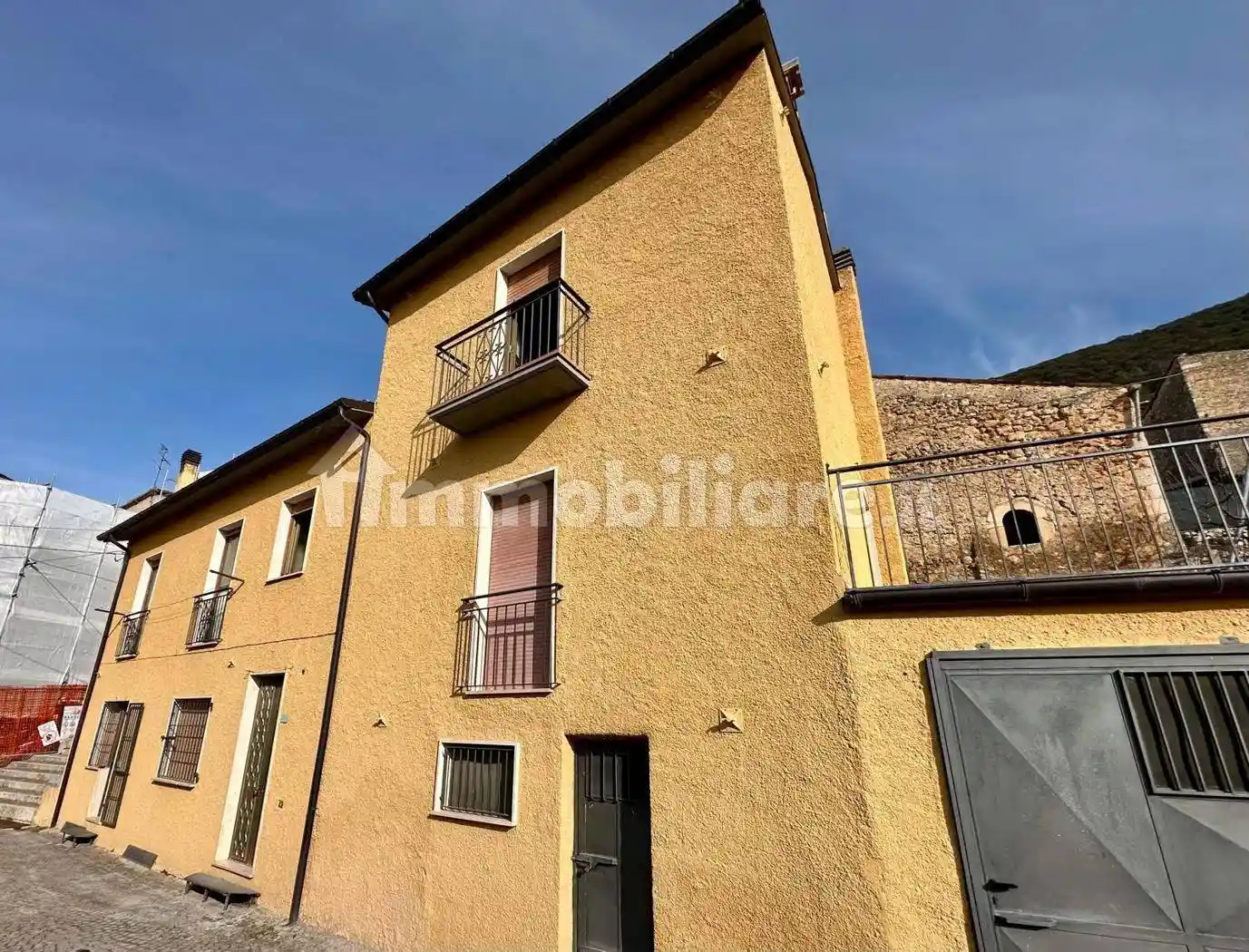 Casa indipendente in vendita a San Pio delle Camere